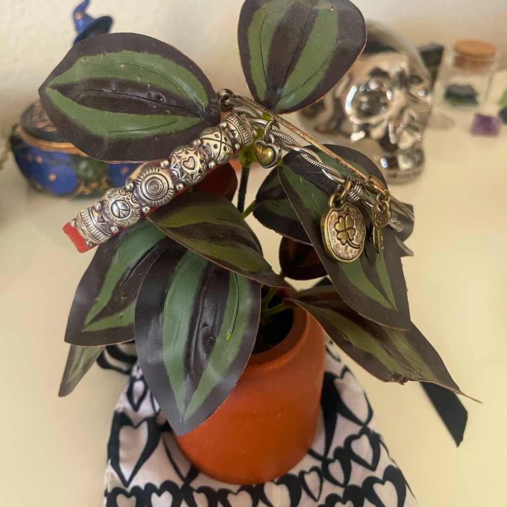BRIGHTON BANGLES & BRACELET